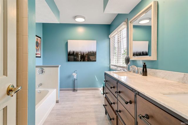 15609 Fieldcrest Court, Granger, IN 46530