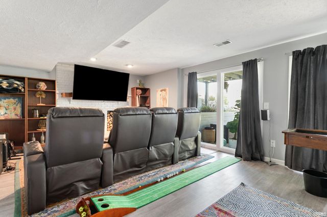 15609 Fieldcrest Court, Granger, IN 46530