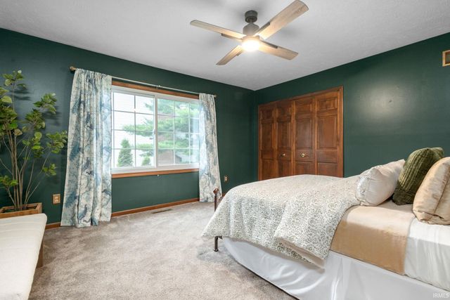 15609 Fieldcrest Court, Granger, IN 46530