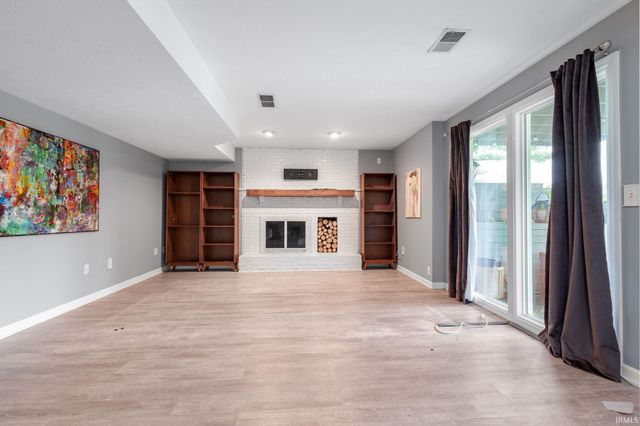 15609 Fieldcrest Court, Granger, IN 46530