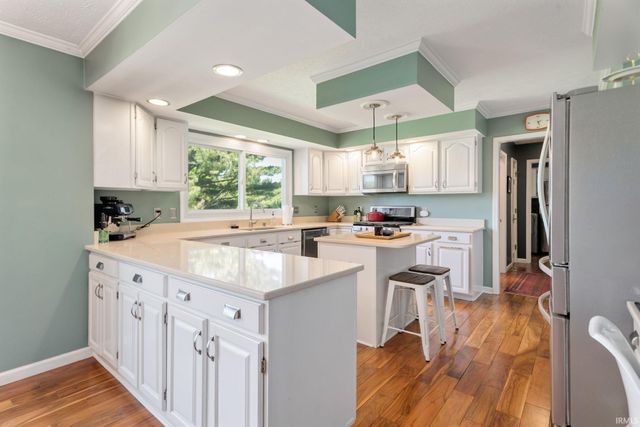 15609 Fieldcrest Court, Granger, IN 46530