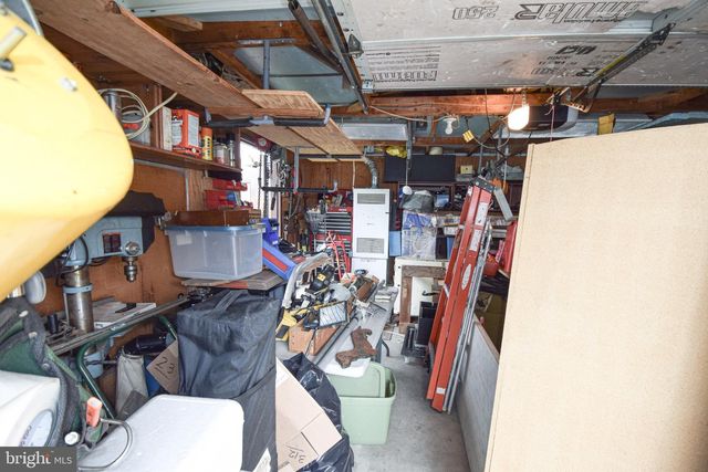 21 RIGHT AILERON, Baltimore, MD 21220