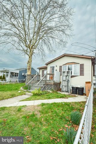 21 RIGHT AILERON, Baltimore, MD 21220