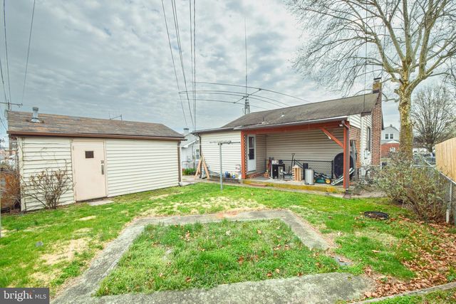 21 RIGHT AILERON, Baltimore, MD 21220