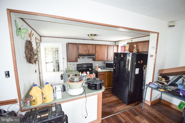 21 RIGHT AILERON, Baltimore, MD 21220