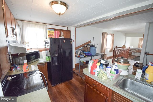 21 RIGHT AILERON, Baltimore, MD 21220