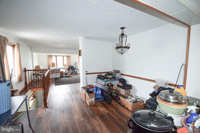 21 RIGHT AILERON, Baltimore, MD 21220