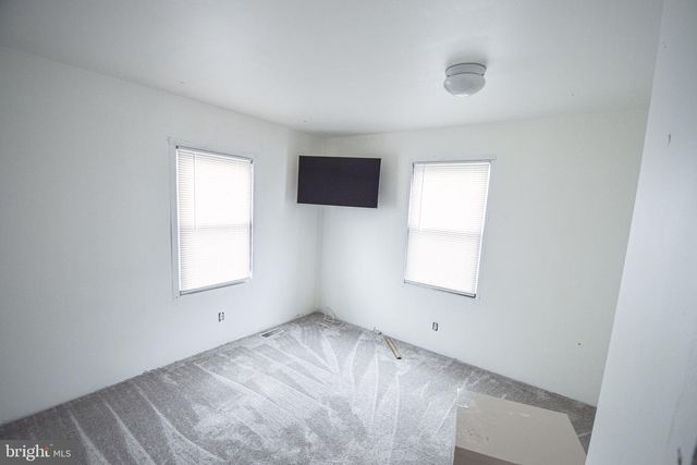 21 RIGHT AILERON, Baltimore, MD 21220