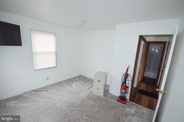 21 RIGHT AILERON, Baltimore, MD 21220