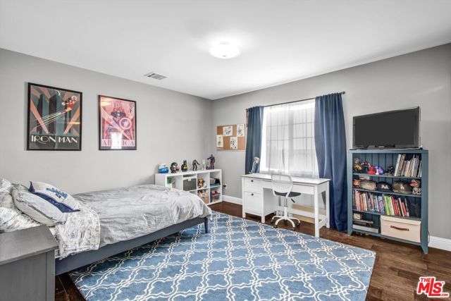 12233 Malone Street, Los Angeles, CA 90066