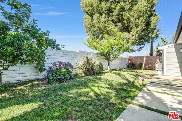 12233 Malone Street, Los Angeles, CA 90066