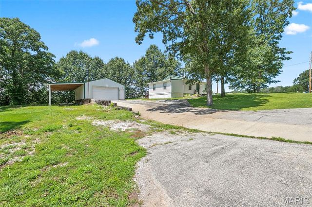 1145 Sunset Drive, Bloomsdale, MO 63627