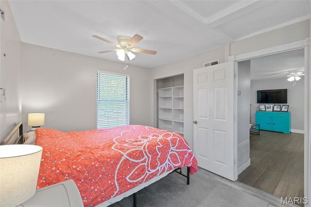 1145 Sunset Drive, Bloomsdale, MO 63627
