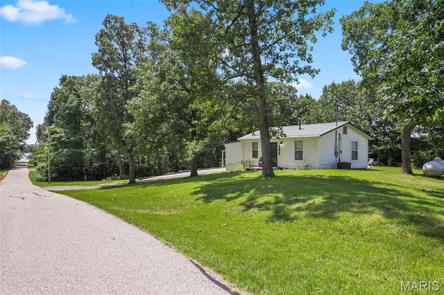 1145 Sunset Drive, Bloomsdale, MO 63627