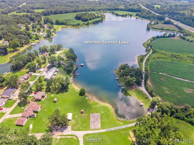 1145 Sunset Drive, Bloomsdale, MO 63627