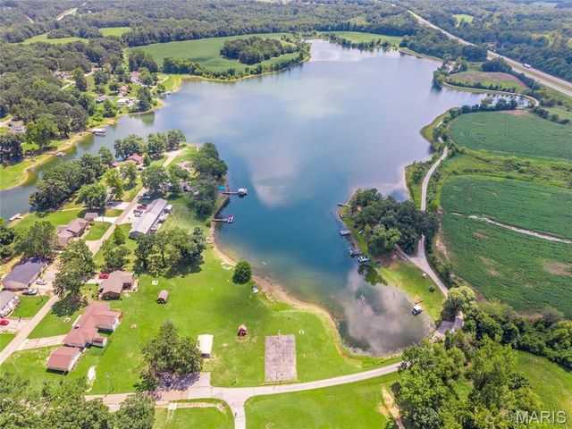 1145 Sunset Drive, Bloomsdale, MO 63627