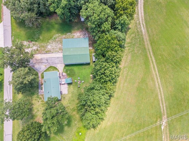 1145 Sunset Drive, Bloomsdale, MO 63627
