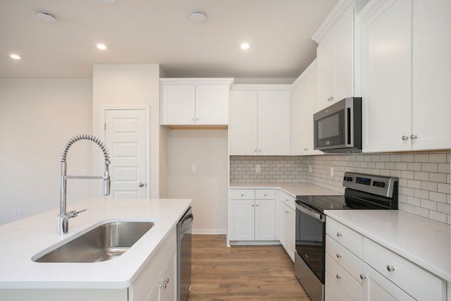 5342 Bellflower Hls, Hermitage, TN 37076