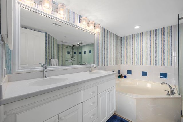669 Retreat Beach Circle, Pawleys Island, SC 29585