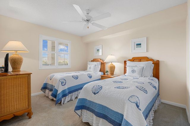 669 Retreat Beach Circle, Pawleys Island, SC 29585