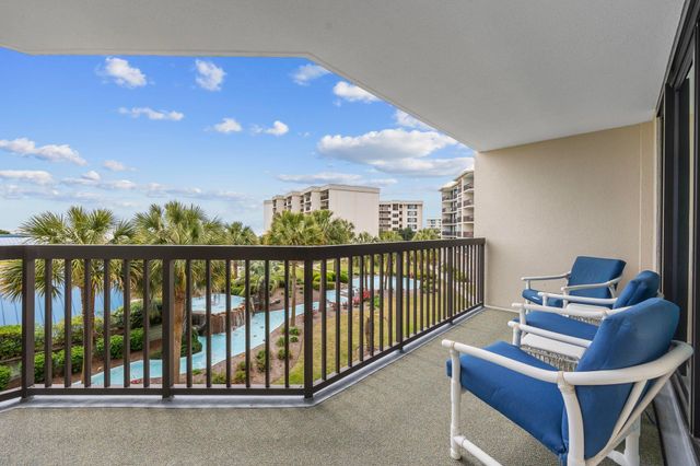 669 Retreat Beach Circle, Pawleys Island, SC 29585