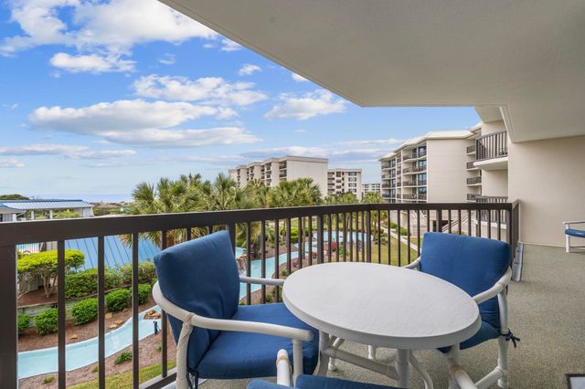 669 Retreat Beach Circle, Pawleys Island, SC 29585