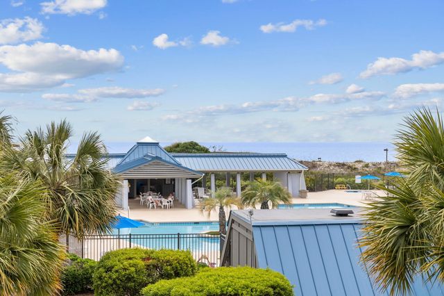 669 Retreat Beach Circle, Pawleys Island, SC 29585