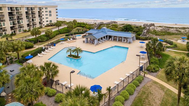 669 Retreat Beach Circle, Pawleys Island, SC 29585