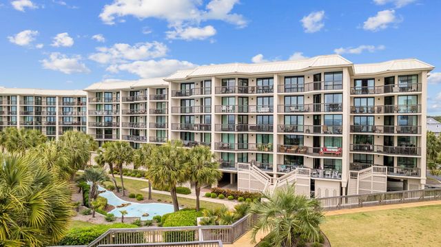 669 Retreat Beach Circle, Pawleys Island, SC 29585