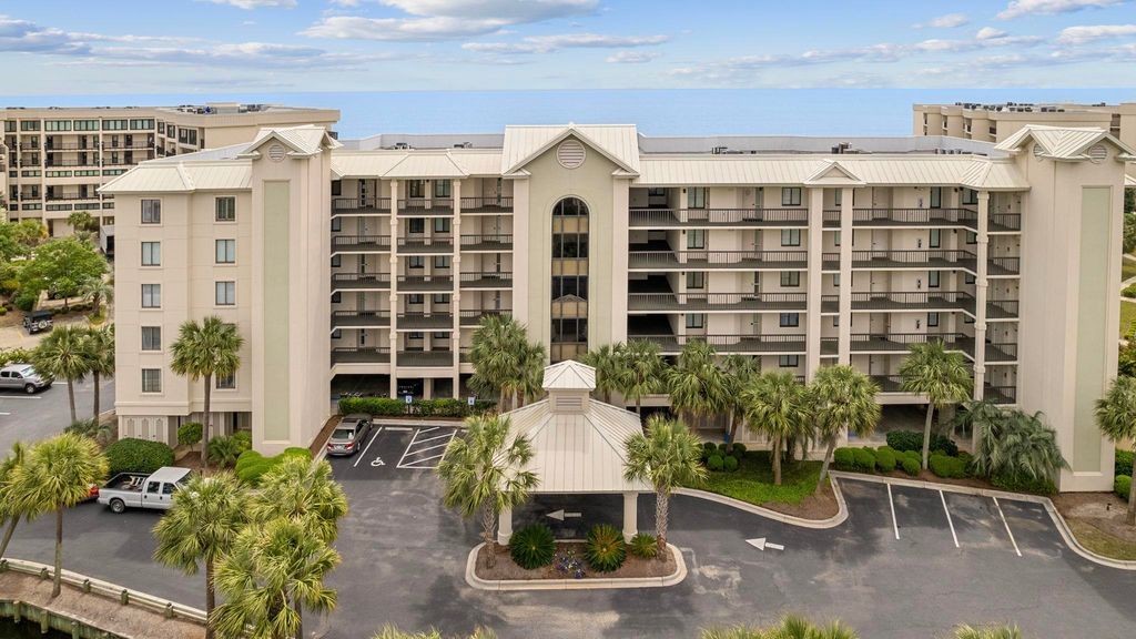 669 Retreat Beach Circle, Pawleys Island, SC 29585