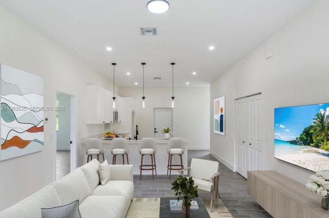 710 Peacock Ave, Lehigh Acres, FL 33974