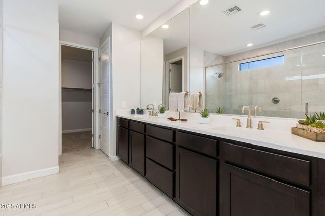 4819 E PADDOCK Place, Scottsdale, AZ 85254