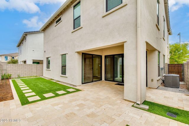 4819 E PADDOCK Place, Scottsdale, AZ 85254