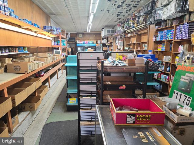 2139 S 7TH ST, Philadelphia, PA 19148