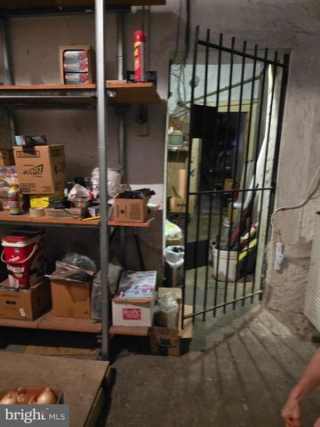 2139 S 7TH ST, Philadelphia, PA 19148