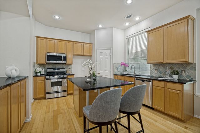 3301 Mosswood Drive, Plano, TX 75074