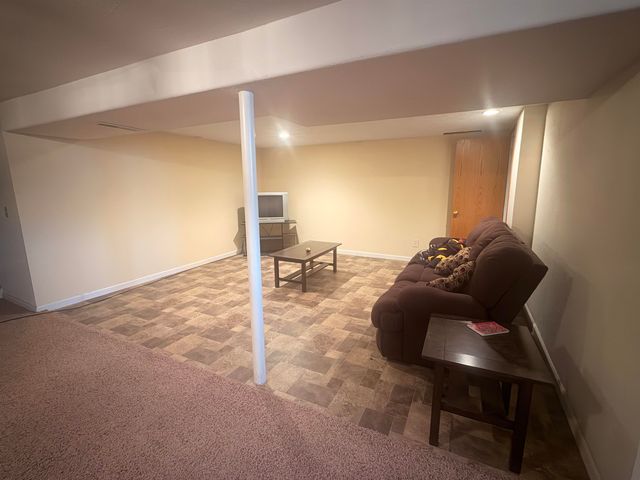 1107 Talley Dr, Salina, KS 67401
