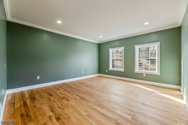 28 King George Rd, Warren Twp., NJ 07059