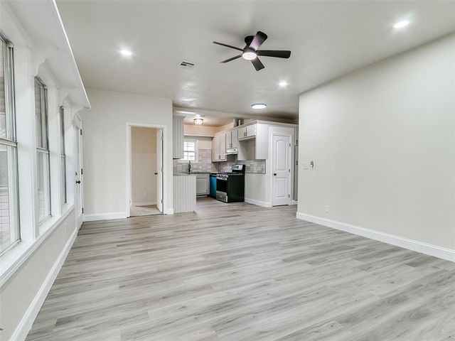 1308 N Market Avenue, Shawnee, OK 74801