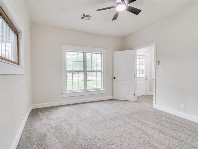 1308 N Market Avenue, Shawnee, OK 74801