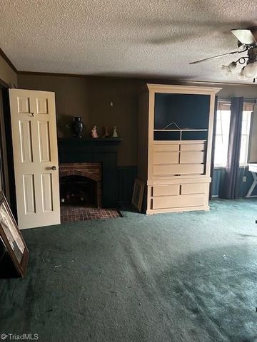530 Laurel Mountain Road, North Wilkesboro, NC 28659