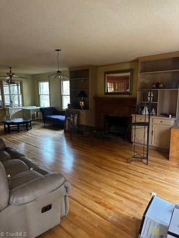530 Laurel Mountain Road, North Wilkesboro, NC 28659