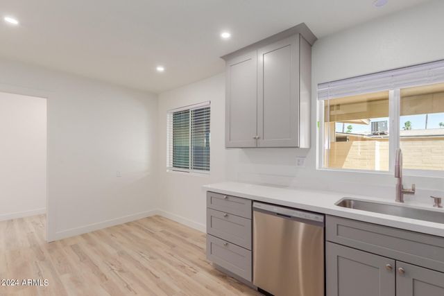 10935 W SANTA FE Drive, Sun City, AZ 85351