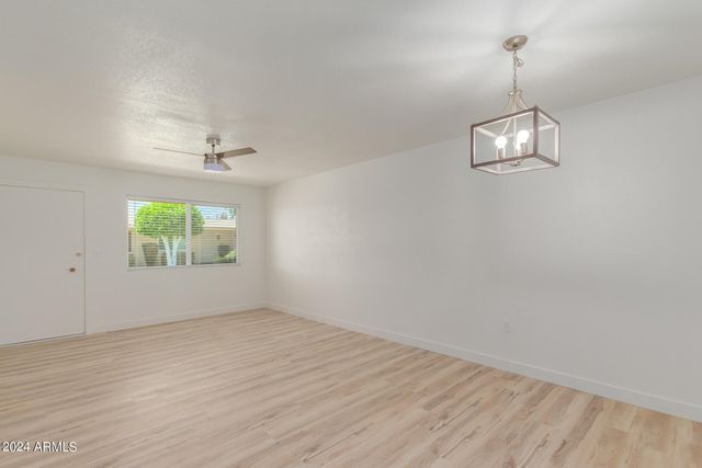 10935 W SANTA FE Drive, Sun City, AZ 85351