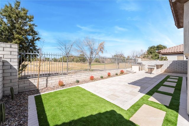 485 Indigo Springs Street, Henderson, NV 89014