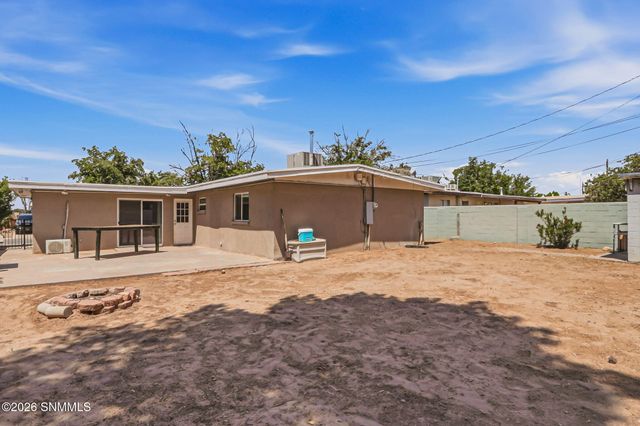 1525 Durazno Street, Las Cruces, NM 88001