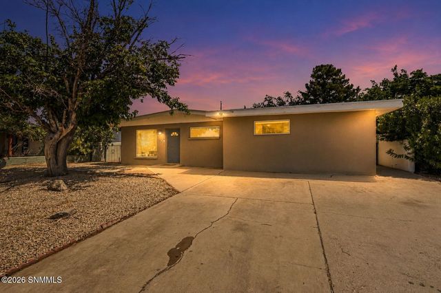 1525 Durazno Street, Las Cruces, NM 88001