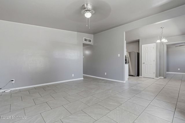 1525 Durazno Street, Las Cruces, NM 88001
