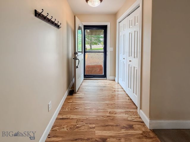 904 Ernie Court, Belgrade, MT 59714