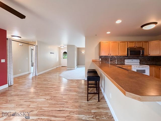 904 Ernie Court, Belgrade, MT 59714
